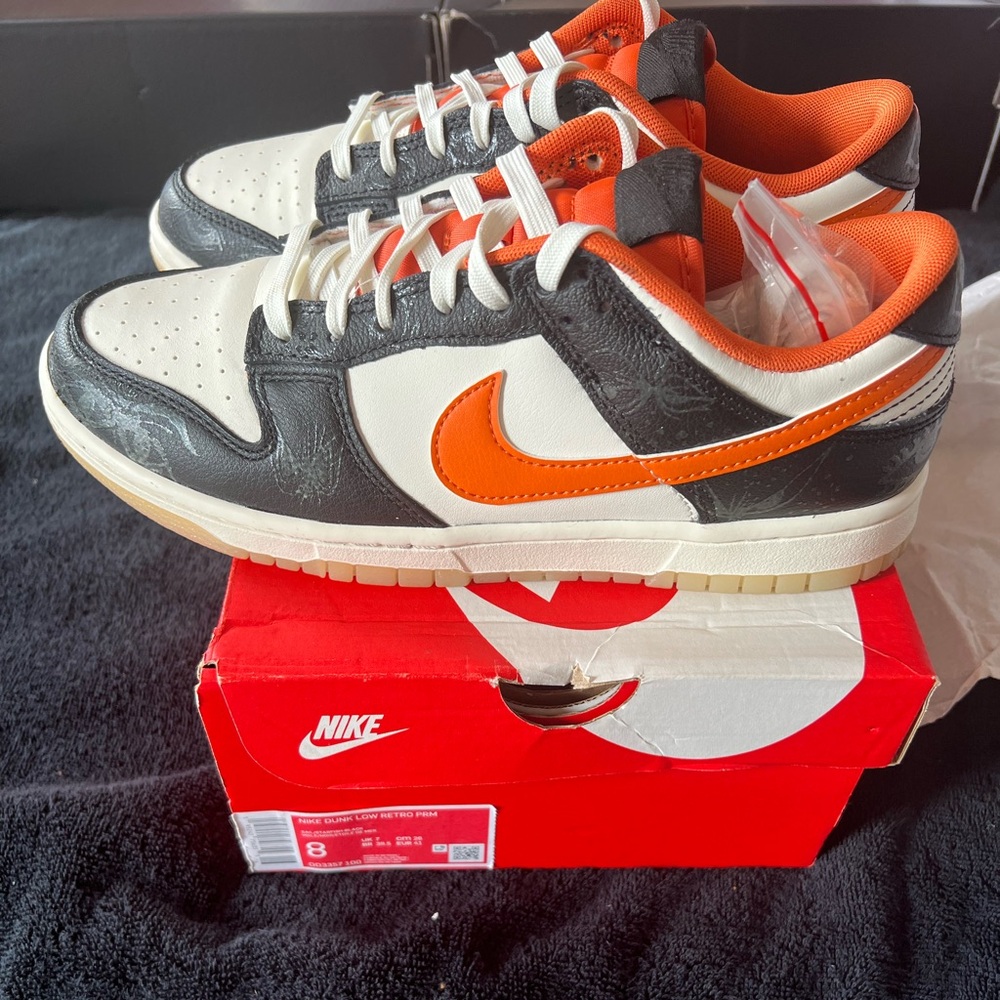 Nike Dunk low Retro PRM men sz 8